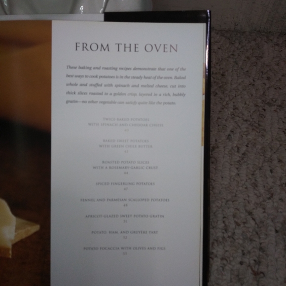Vintage 2002 Williams Sonoma 40 Recipe Potato Cookbook - Picture 6 of 10